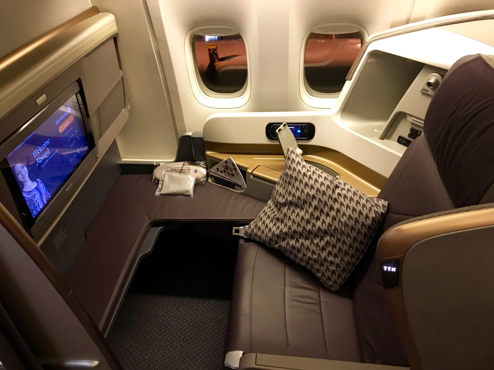 10 Singapore-Airlines-Business-Class