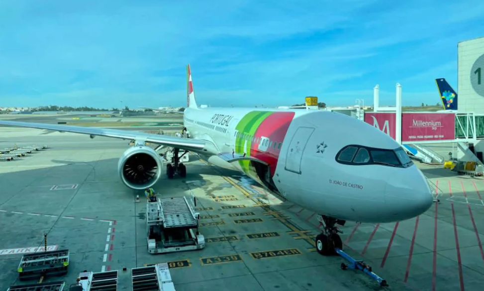 3 TAP Air Portugal